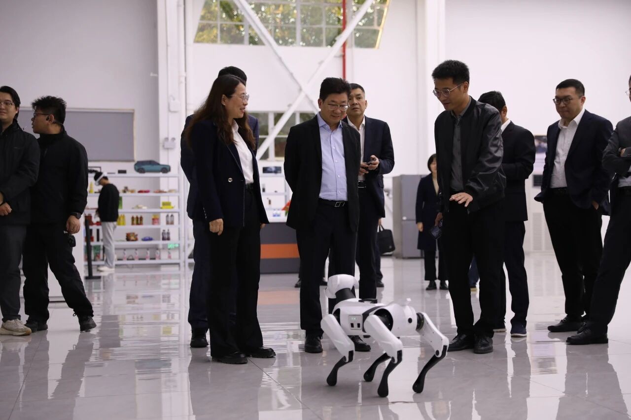 呂家進(jìn)帶隊(duì)赴深圳、安徽調(diào)研 加速打造科技金融“第四張名片”，聚焦智能機(jī)器人研發(fā)新賽道